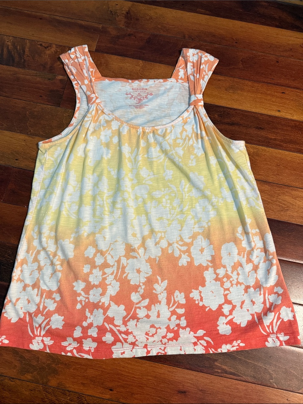 Sonoma PL sleeveless top